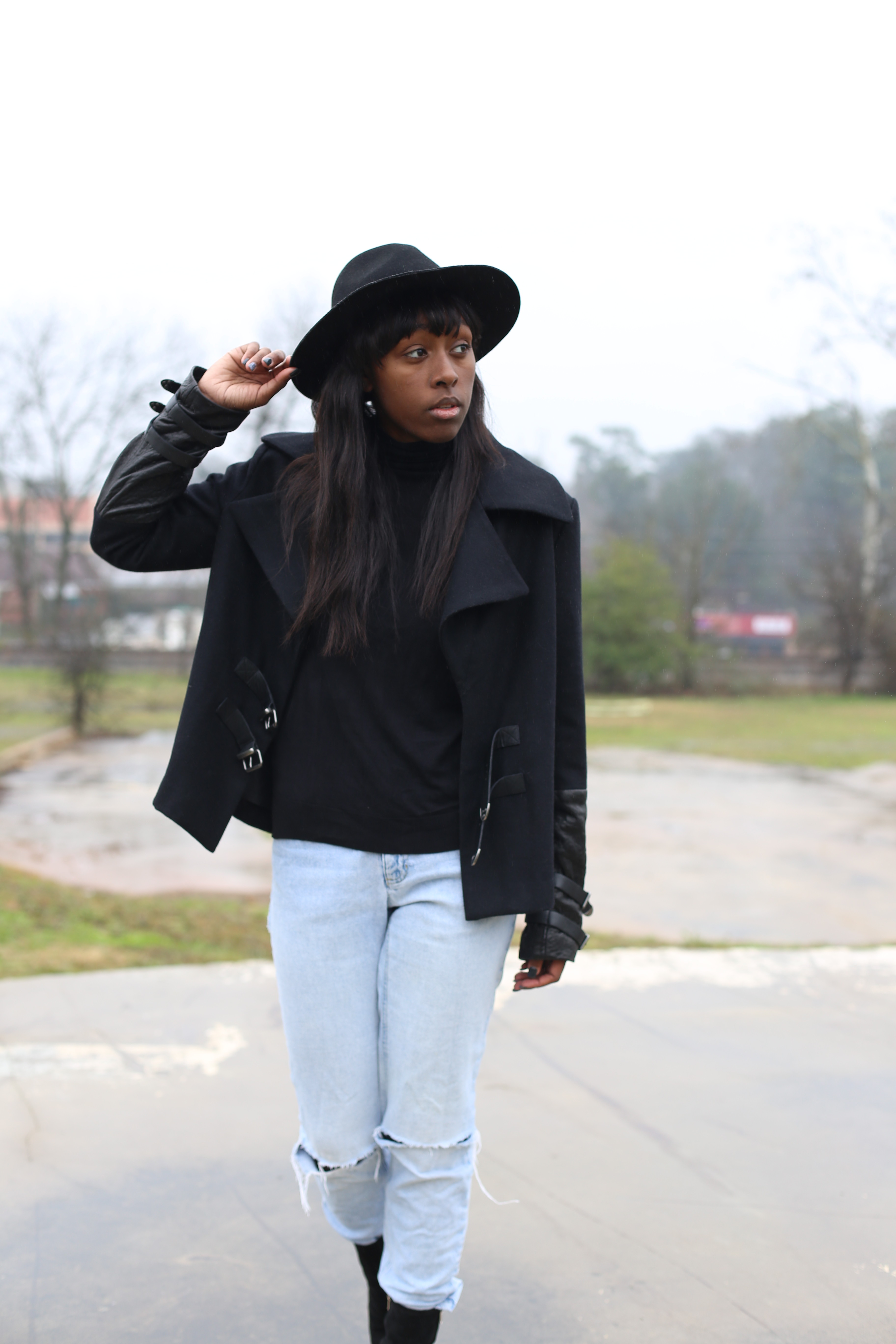 The Hat Logic - All Buckled Up