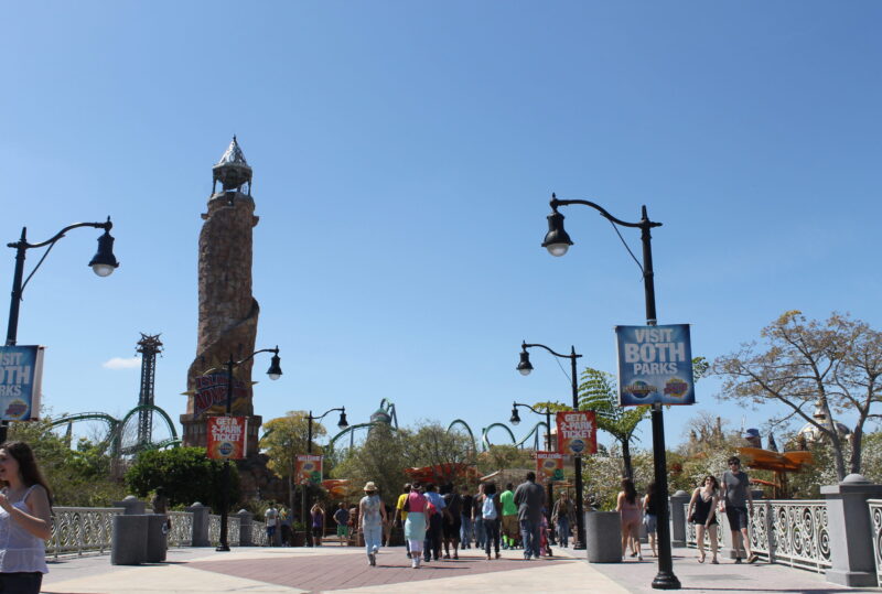 Spring Breakers Take Universal, harry potter