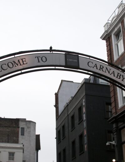 Jordan Taylor C - My London Travel Guide: Food, The Tube, & More