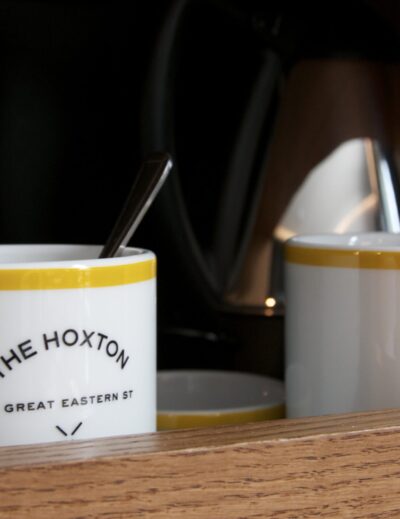 The Hat Logic - My London Travel Guide: Food, The Tube, & More